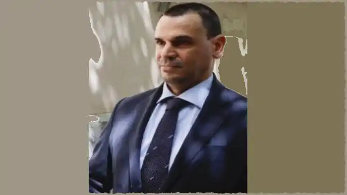 albertoelamador